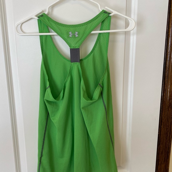 Under armour mesh running tank size M - Picture 4 of 4